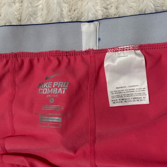 NIKE PRO Combat Dri-Fit Women’s Pink Shorts - Picture 6 of 6